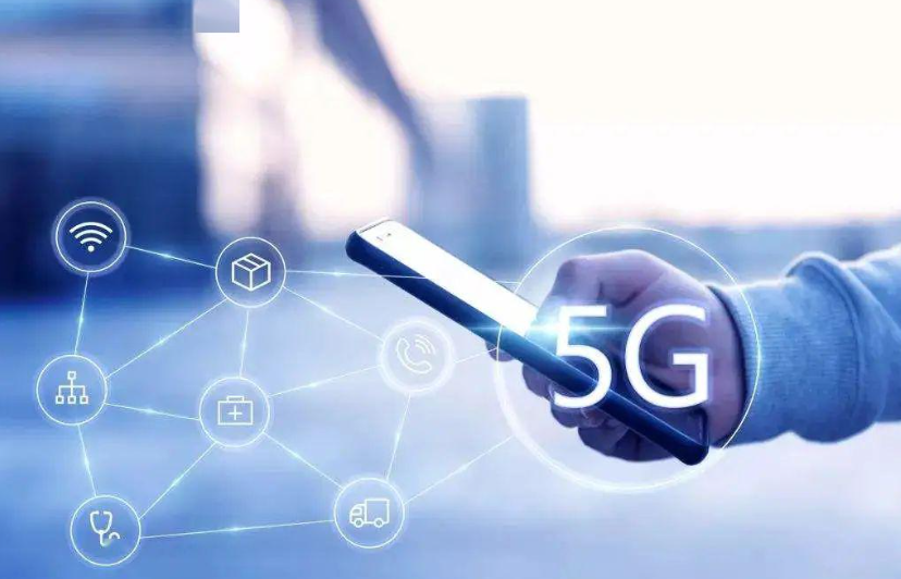 5G网络：更快的速度、更低的延迟和更高的连接密度的移动通信网络